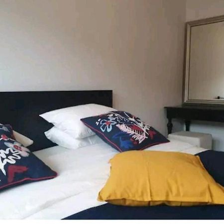 Beautiful Three Queen Beds Apartment In City Center , 100M2, Near Tram Luxemburg Exterior foto